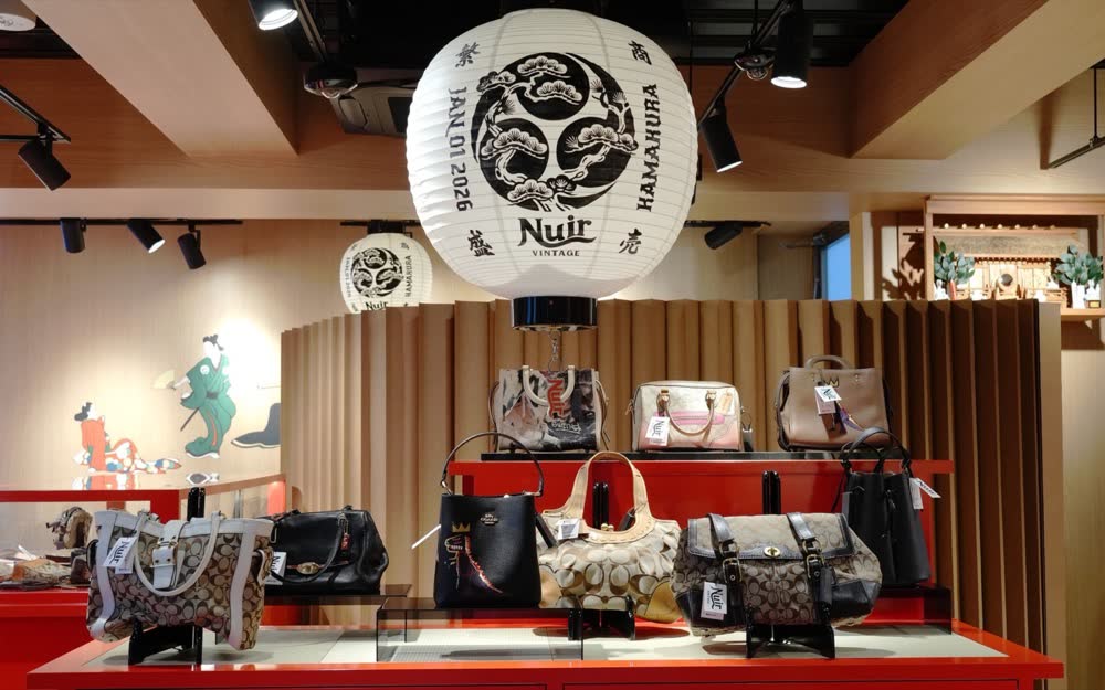 NUIR VINTAGE KAMAKURA（鎌倉店）の店内